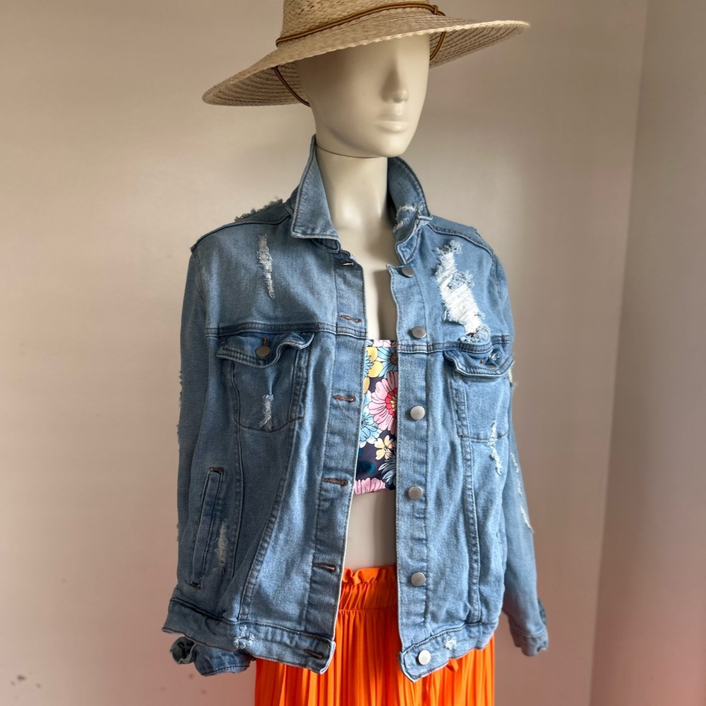 Wild fable oversized Light Blue Distressed Denim Jacket L